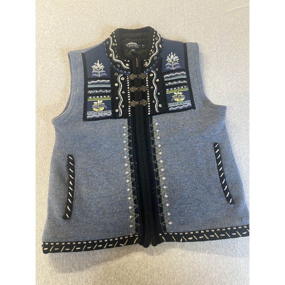 Icelandic Designs Vest Womens Small Toggle Blue Lambs Wool Vintage Sweater